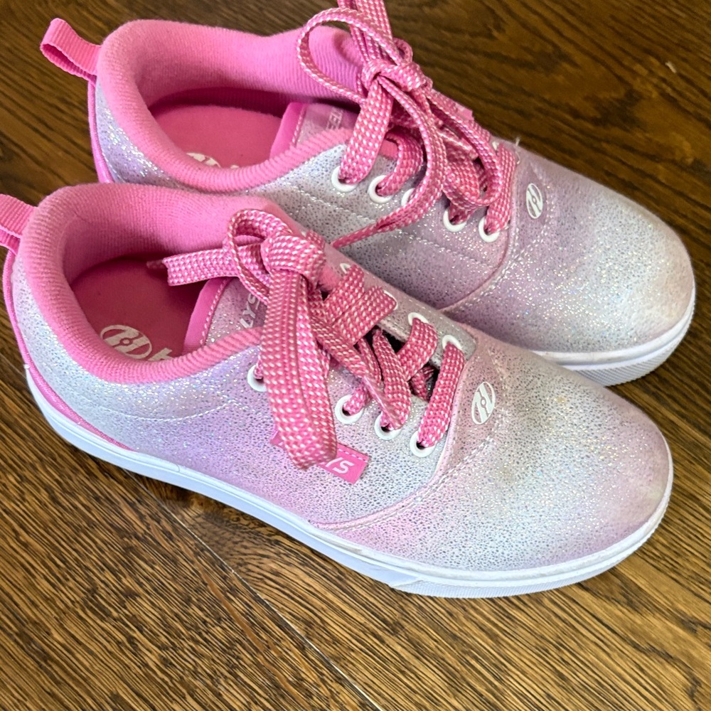 Kids Sparkly Pink Heely’s